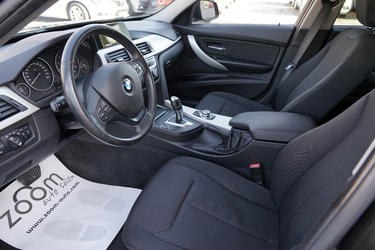BMW
 3-Series 318 D