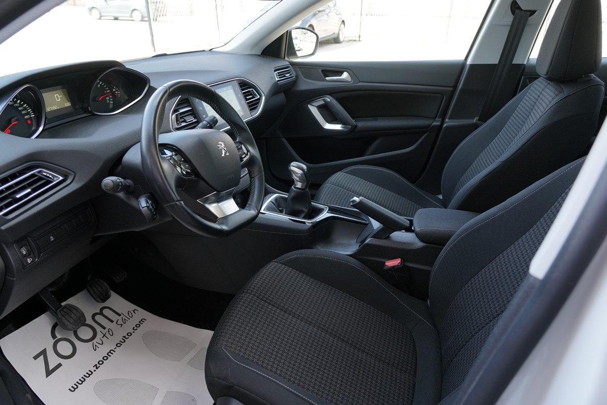 Peugeot 308 1,6 BlueHDI