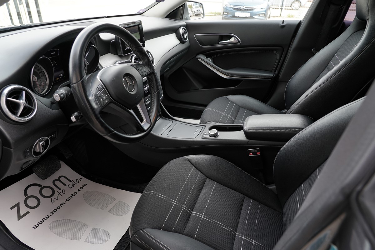 Mercedes-Benz CLA-Class 220 CDI