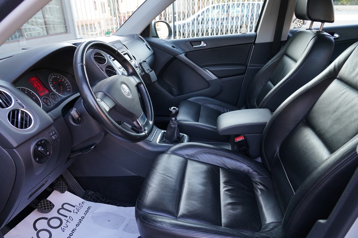 Volkswagen Tiguan
 2,0 TDI 4MOTION
