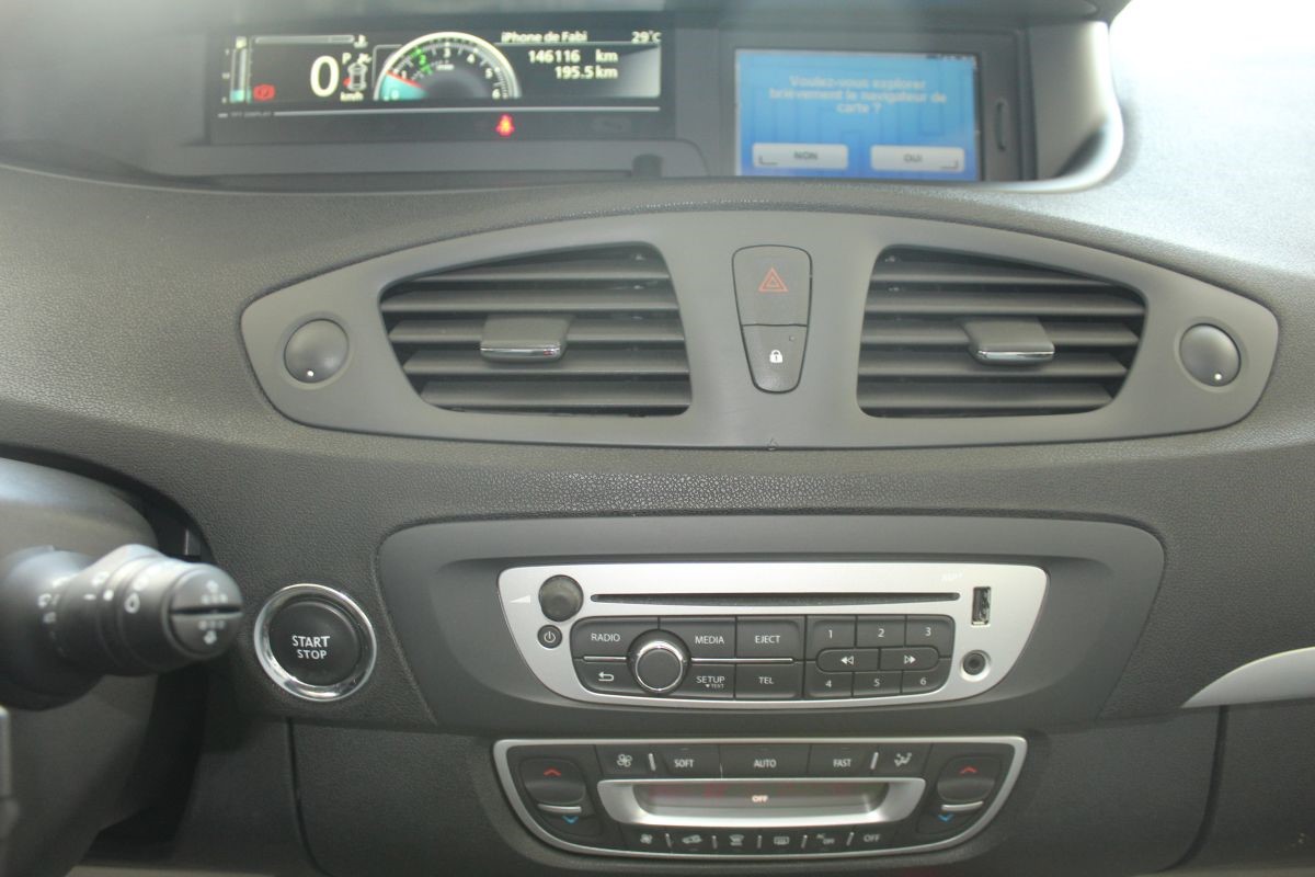Renault Scenic 1.5 DCI