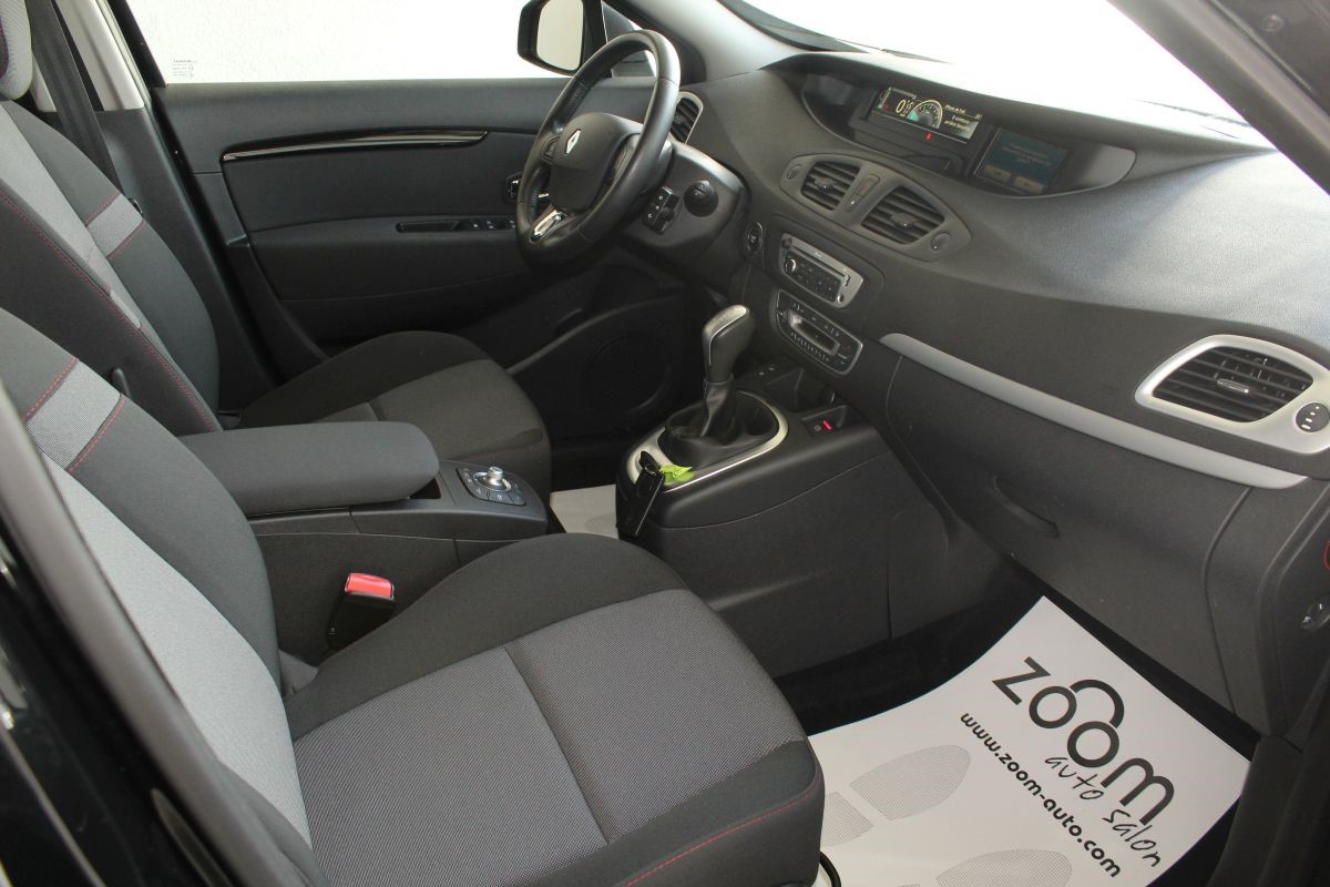 Renault Scenic 1.5 DCI