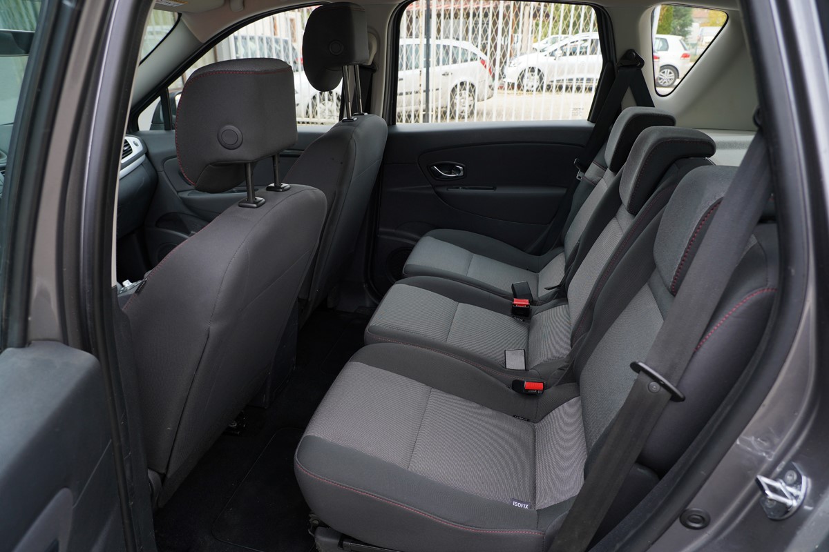 Renault Scenic 1.5 DCI