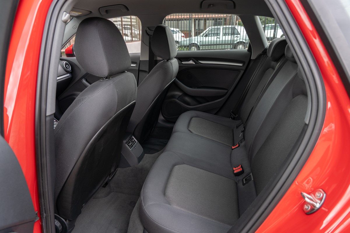 Audi A3
 30 TDI