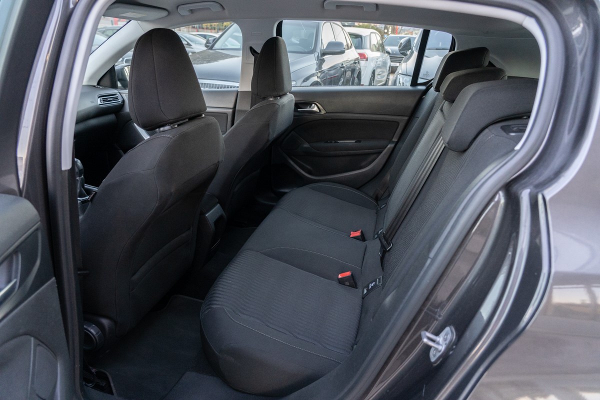 Peugeot 308 1.6 BlueHDI