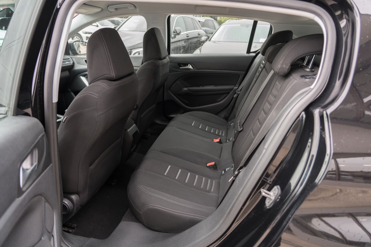 Peugeot 308 1.6 BlueHDI