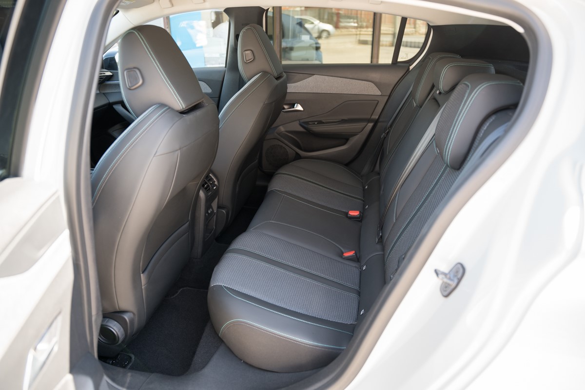 Peugeot 308 1.5 BlueHDI ALLURE PACK