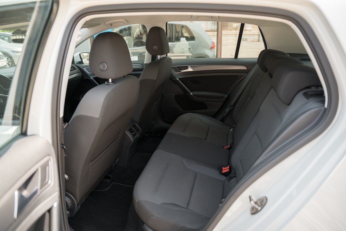 Volkswagen Golf 1.6 TDI 