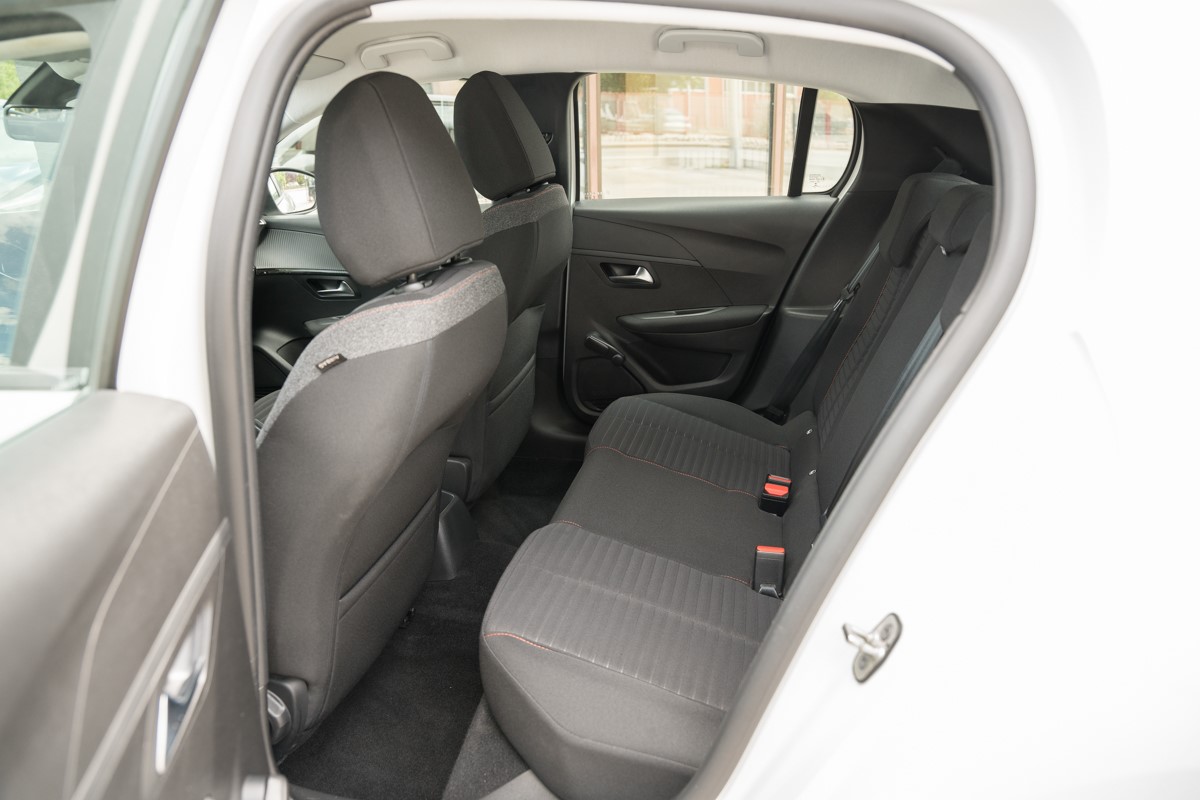 Peugeot 208 1.5 BlueHDI