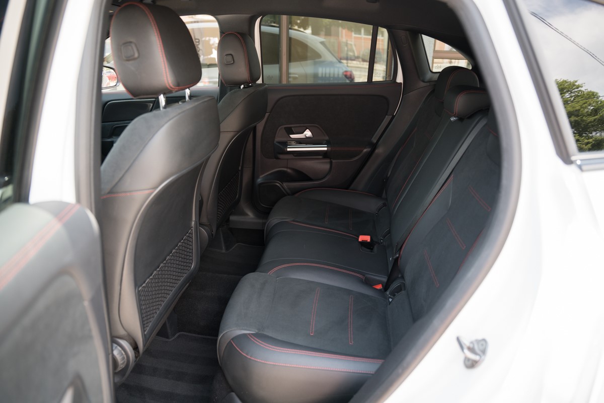 Mercedes-Benz GLA 200 D AMG