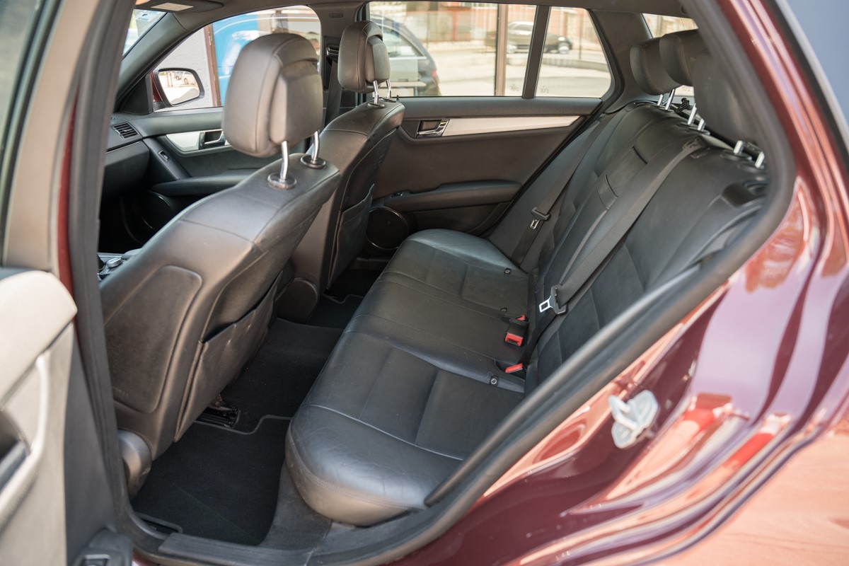 Mercedes-Benz C-Class
 220 CDI AMG
