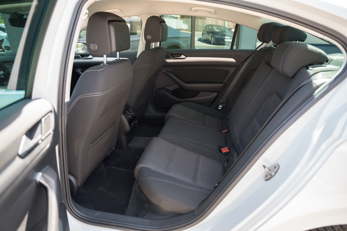 Volkswagen Passat 2.0 TDI DSG R-line