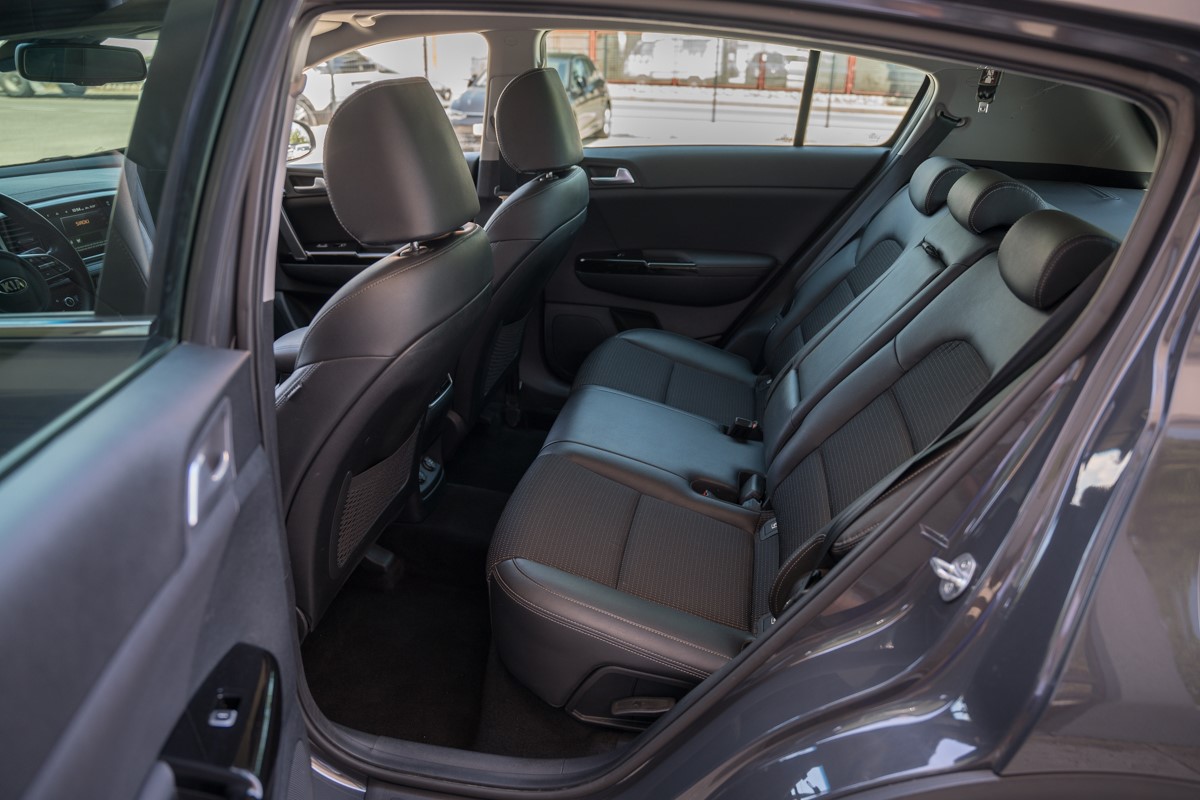 Kia
 Sportage 
 1.6 CRDI