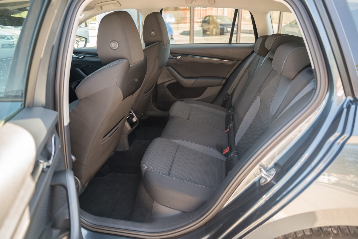 Škoda Octavia Combi 2.0 TDI DSG