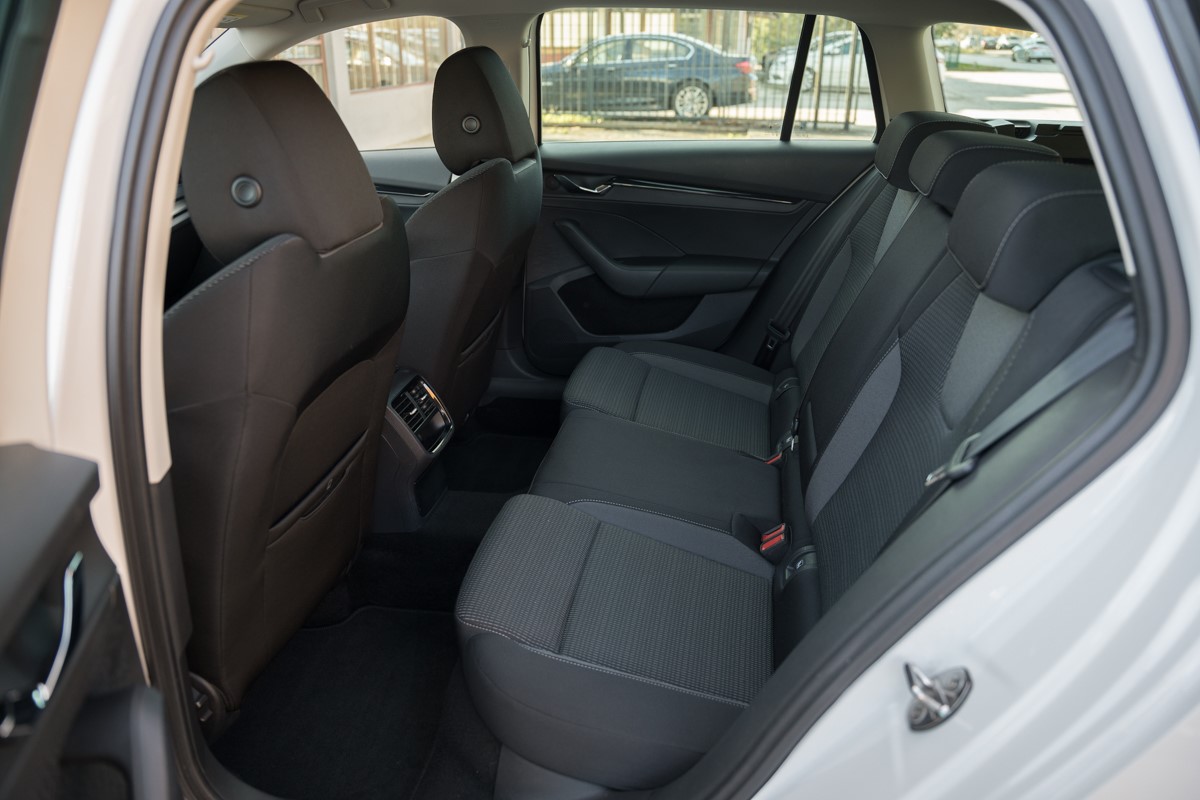 Škoda Octavia Combi 2.0 TDI DSG