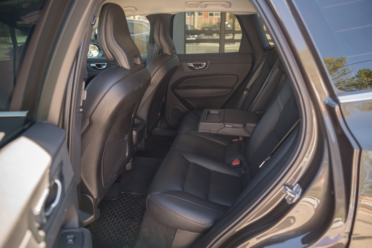 Volvo
 XC60 2.0 D B4 AWD