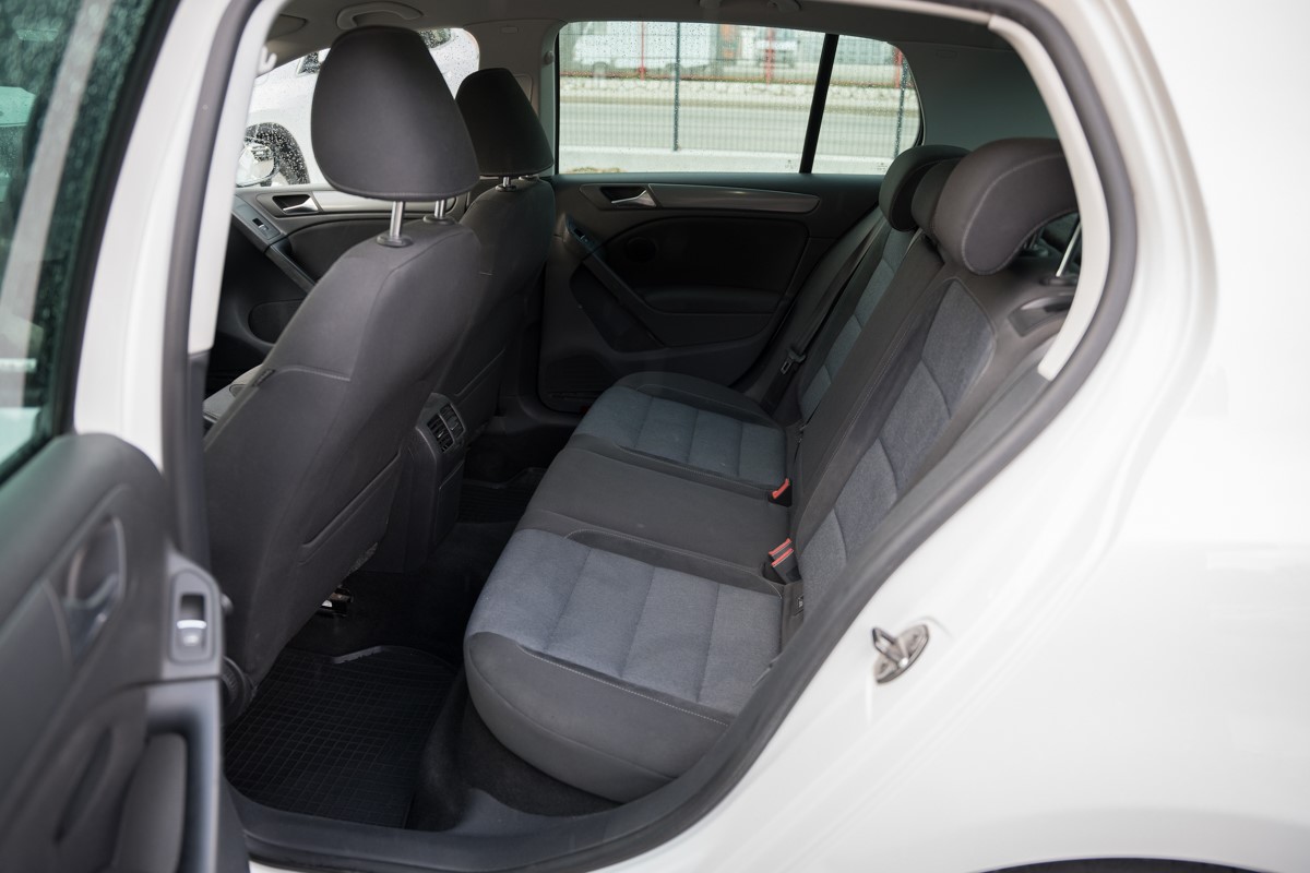 Volkswagen Golf 1.6 TDI DSG STYLE