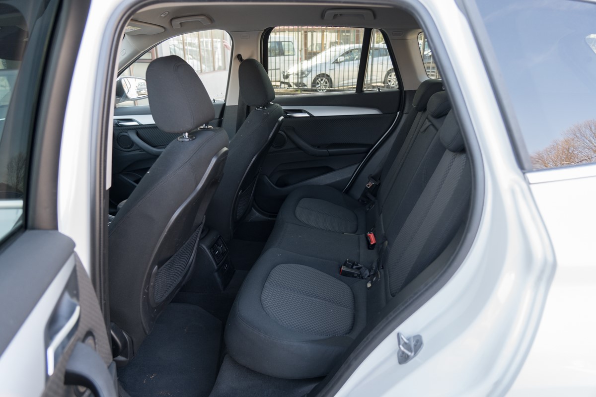 BMW
 X1 1.8 D