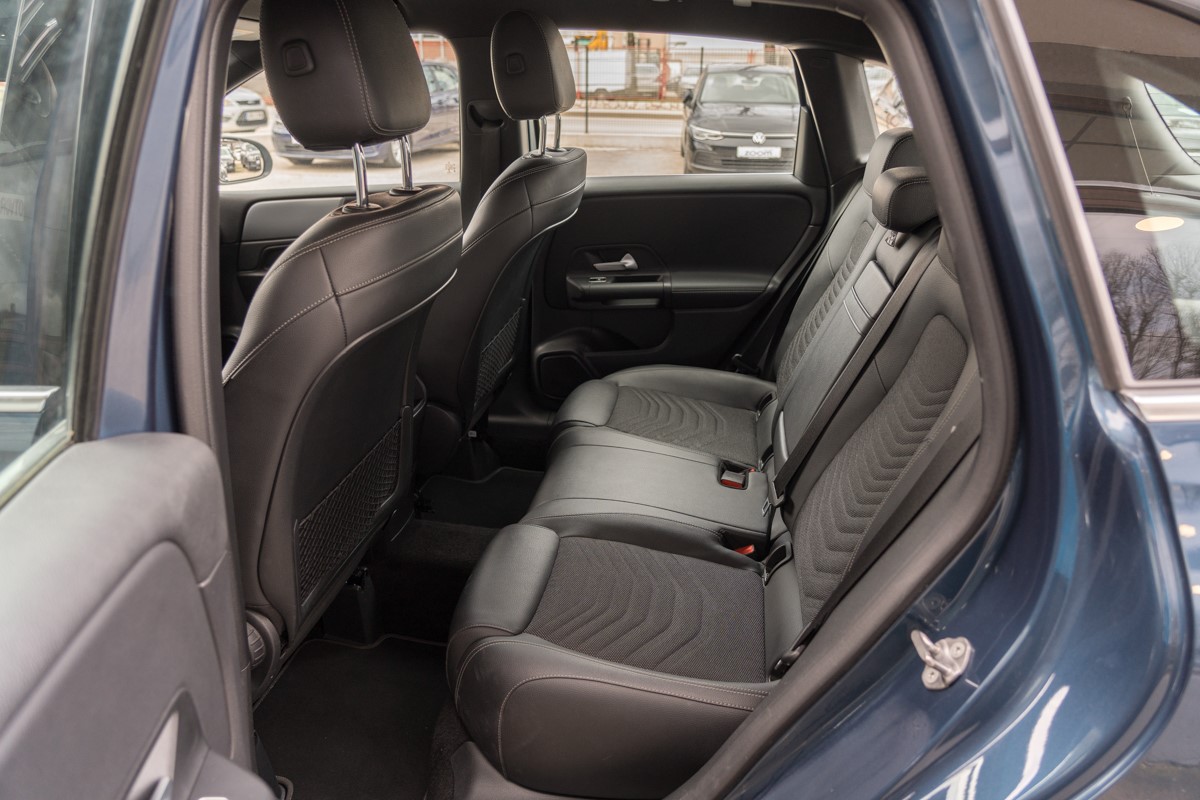 Mercedes-Benz B-Class 180 D