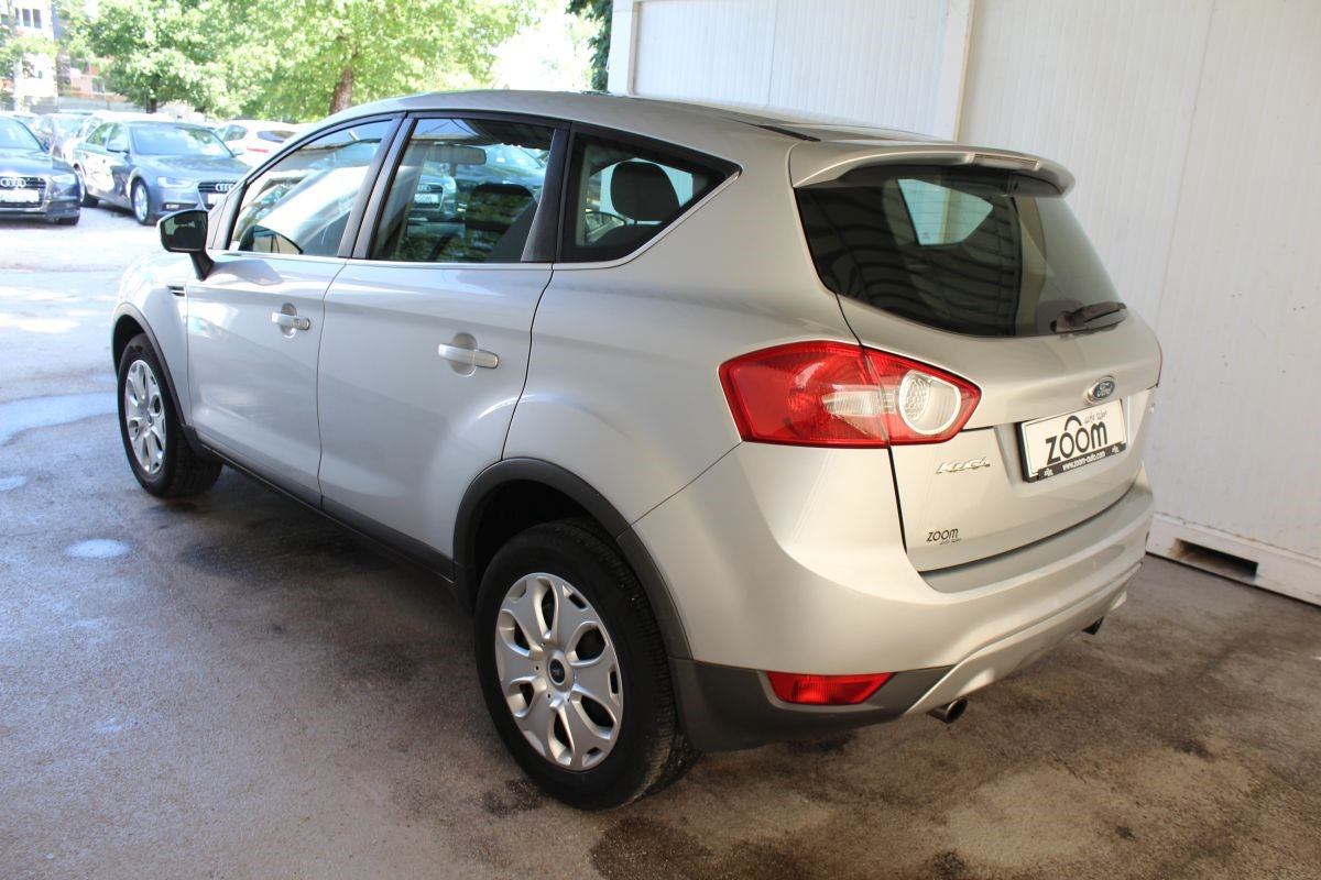 Ford
 Kuga 2,0 CDTI 