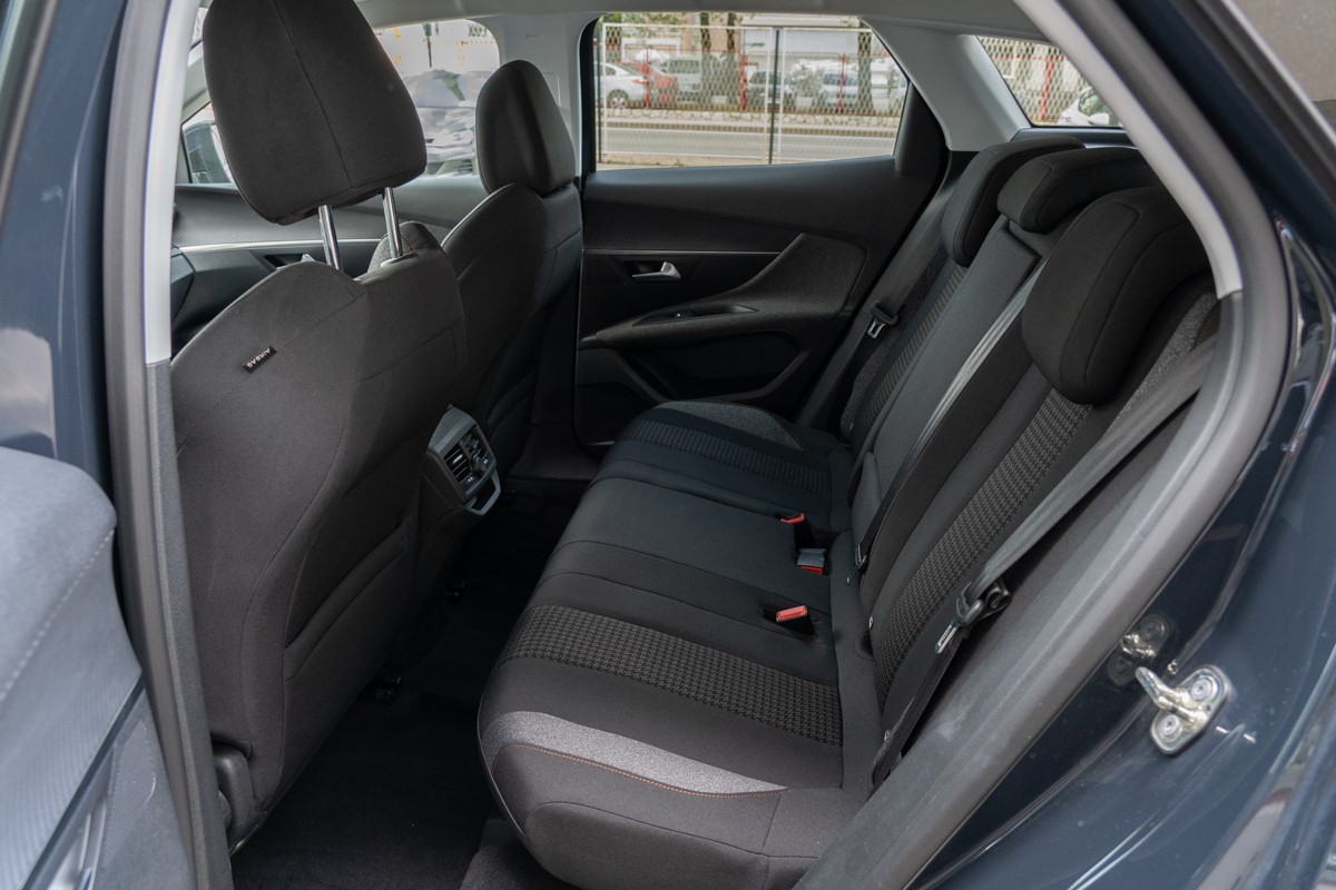 Peugeot 3008 1,6 BlueHDI