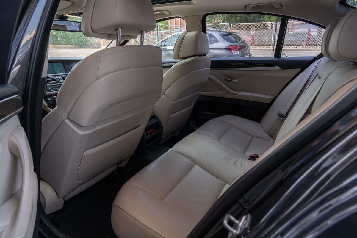 BMW
 5-Series 525 D