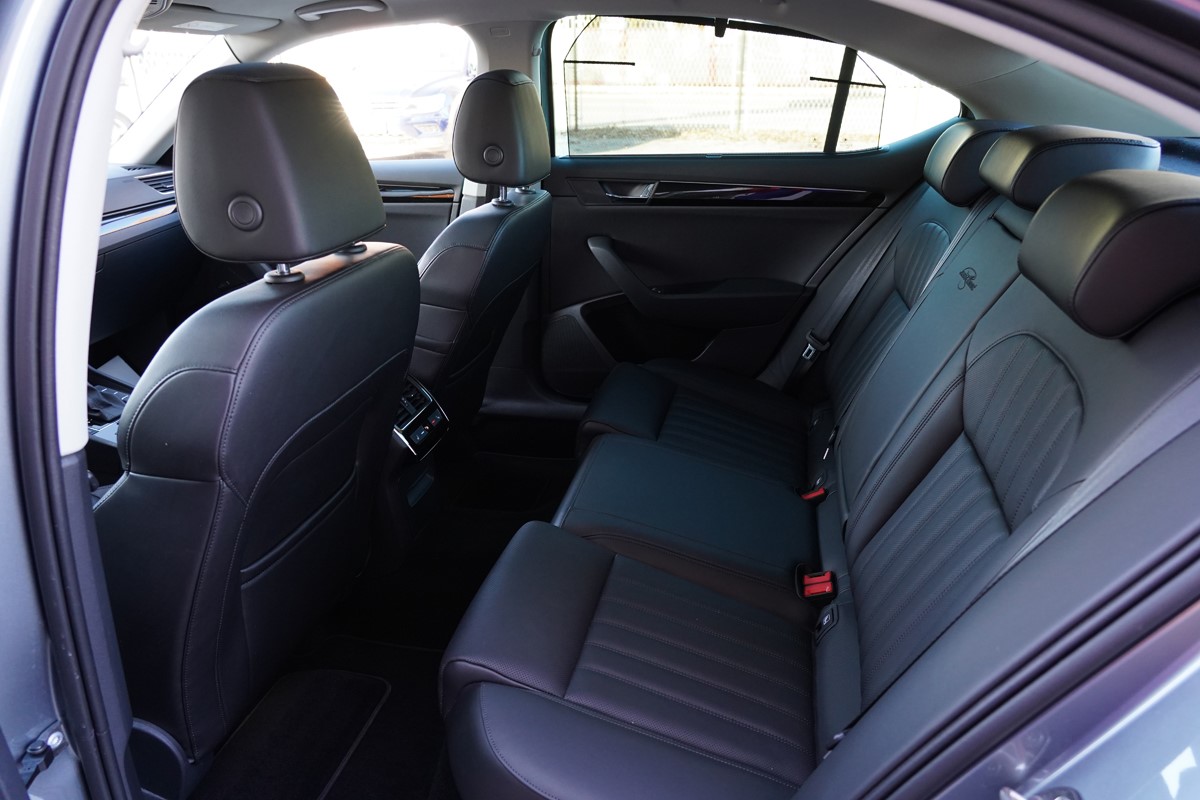 Škoda SUPERB 2.0 TDi DSG7 Greentec Laurin&Klement 