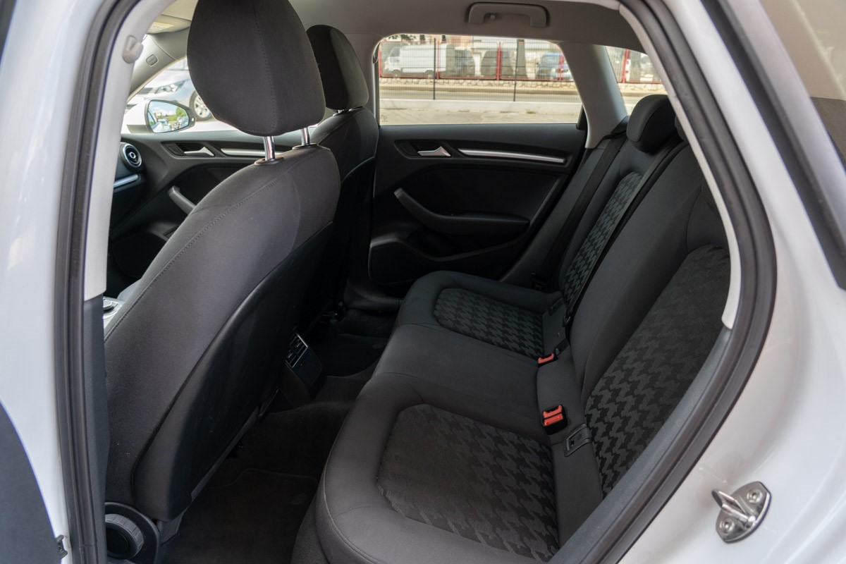 Audi A3
 1.6 TDI
