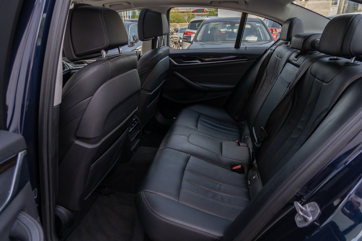 BMW
 5-Series 530 D
