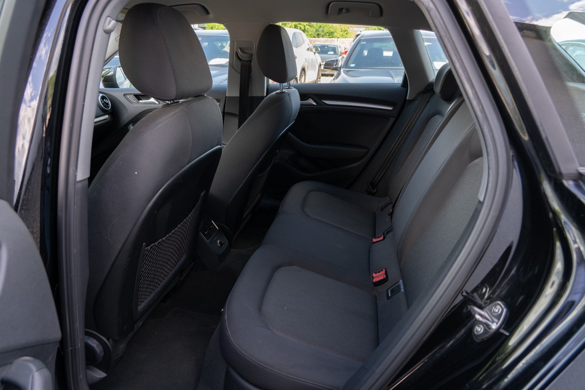 Audi A3
 1,6 TDI