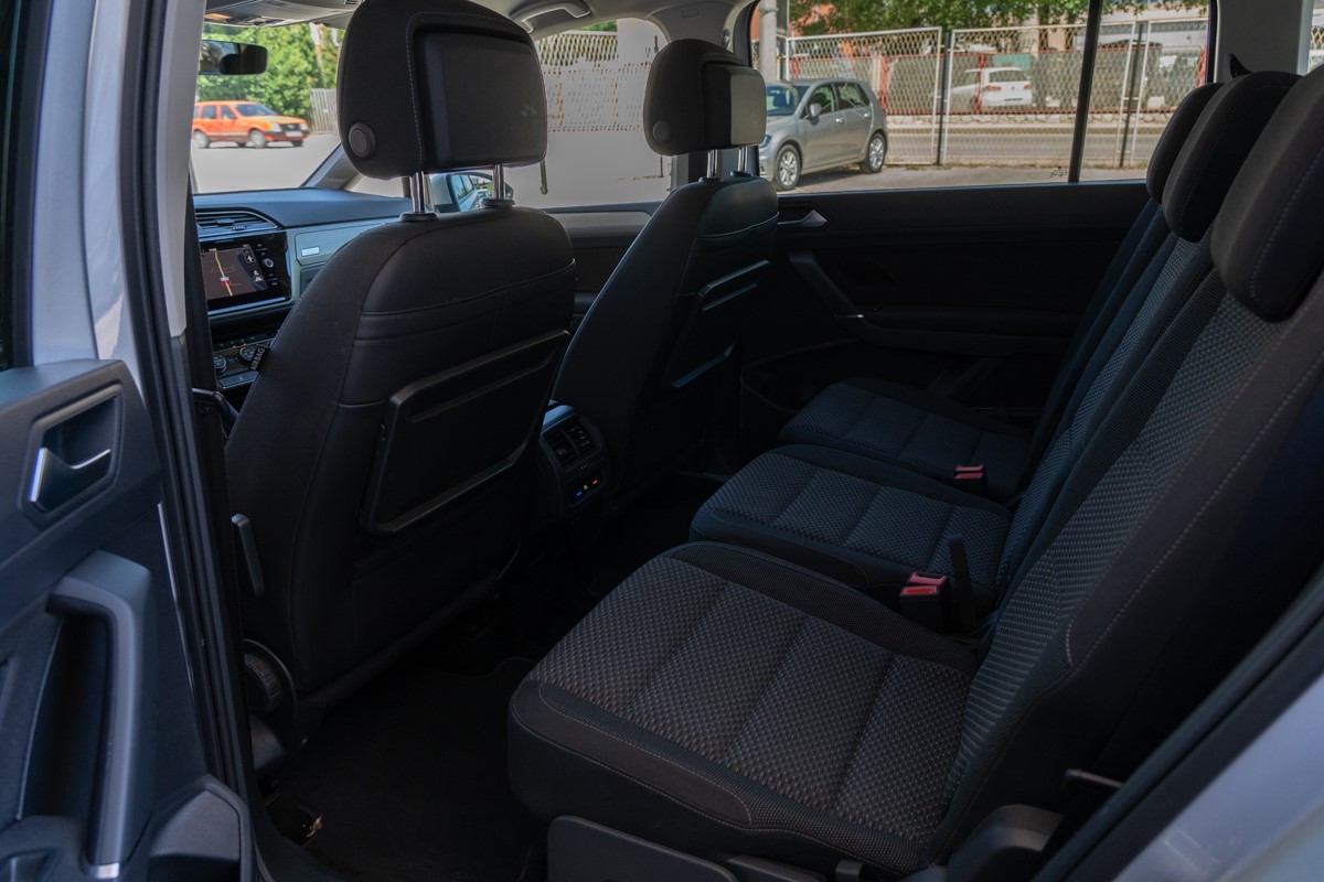 Volkswagen Touran 2.0 TDi Confortline Business DSG7