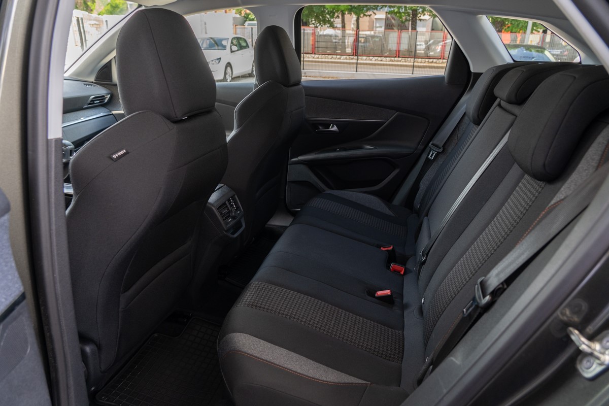 Peugeot 3008 1,6 BlueHDI