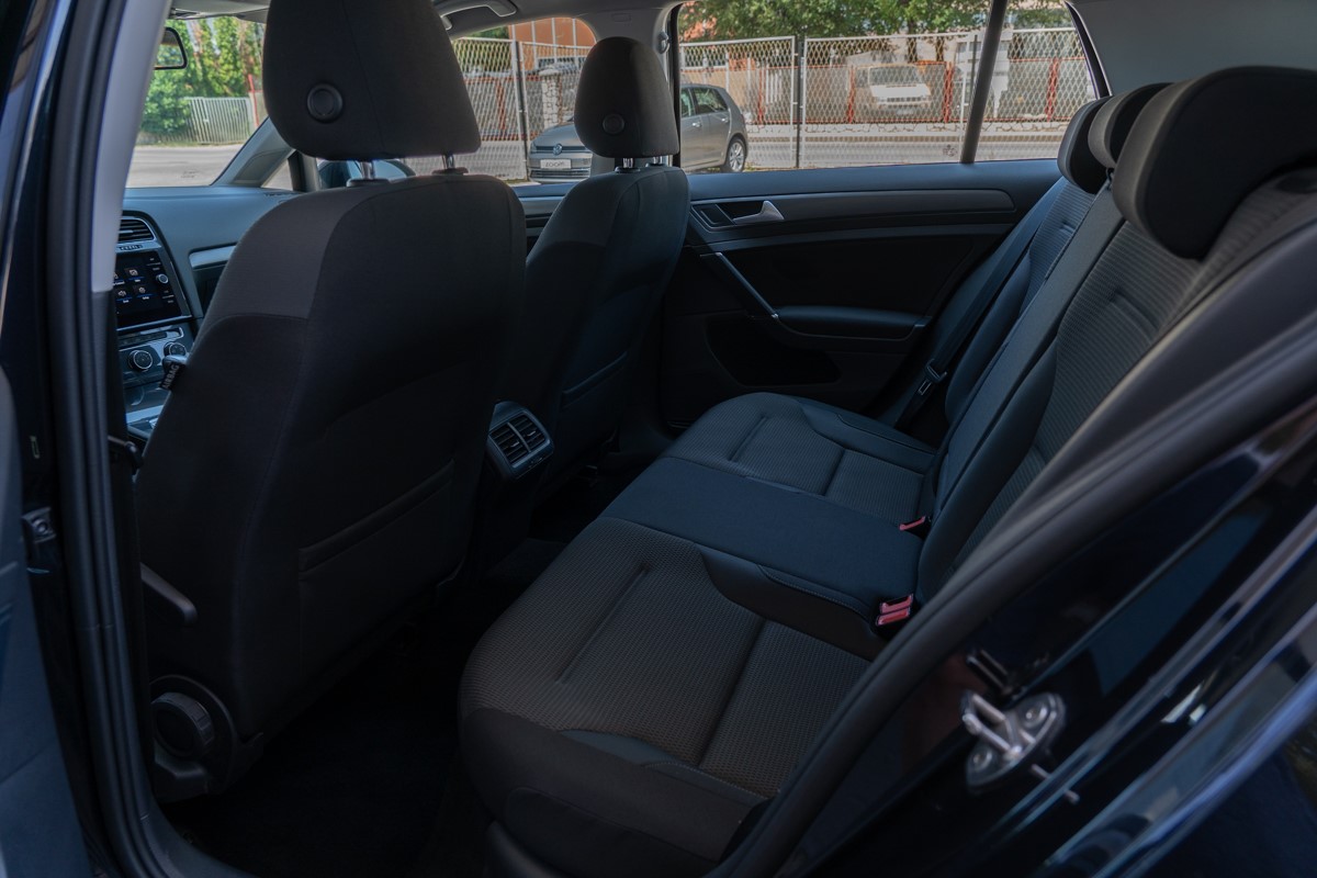 Volkswagen Golf 1,6 TDI DSG