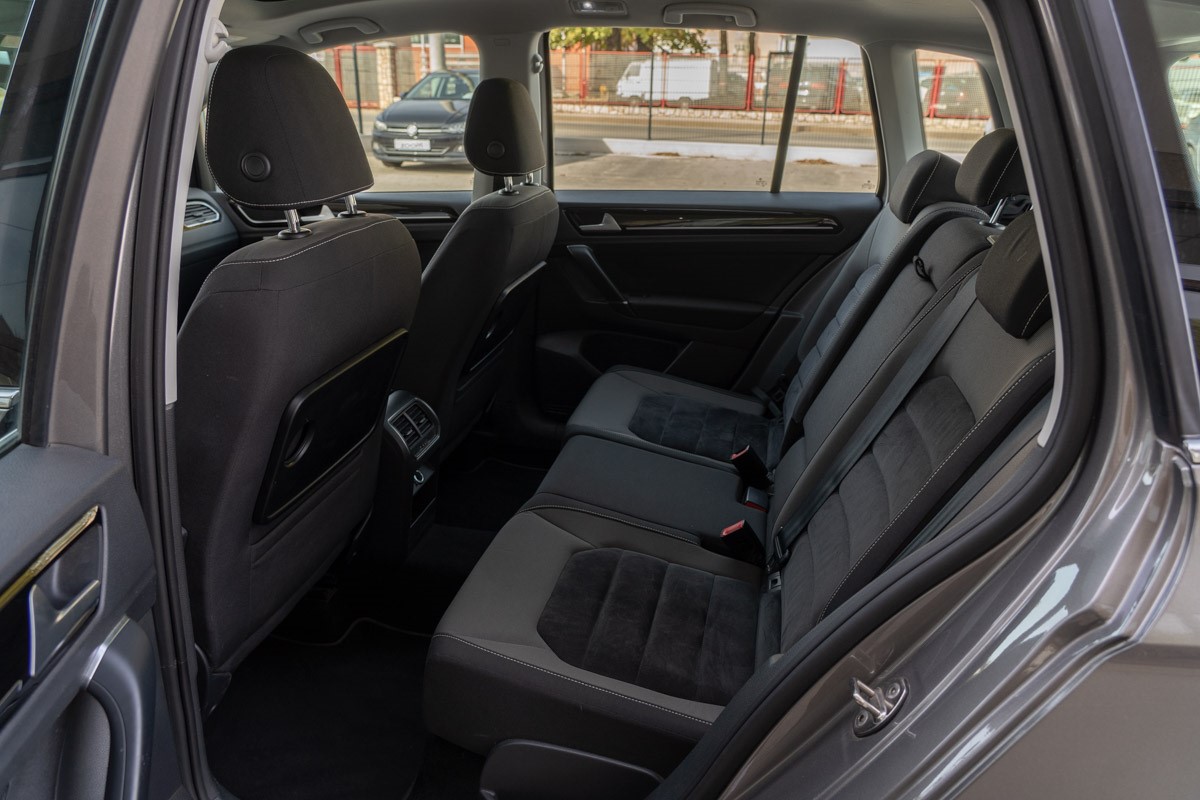 Volkswagen Golf SPORTSVAN  2.0 TDI HIGHLINE