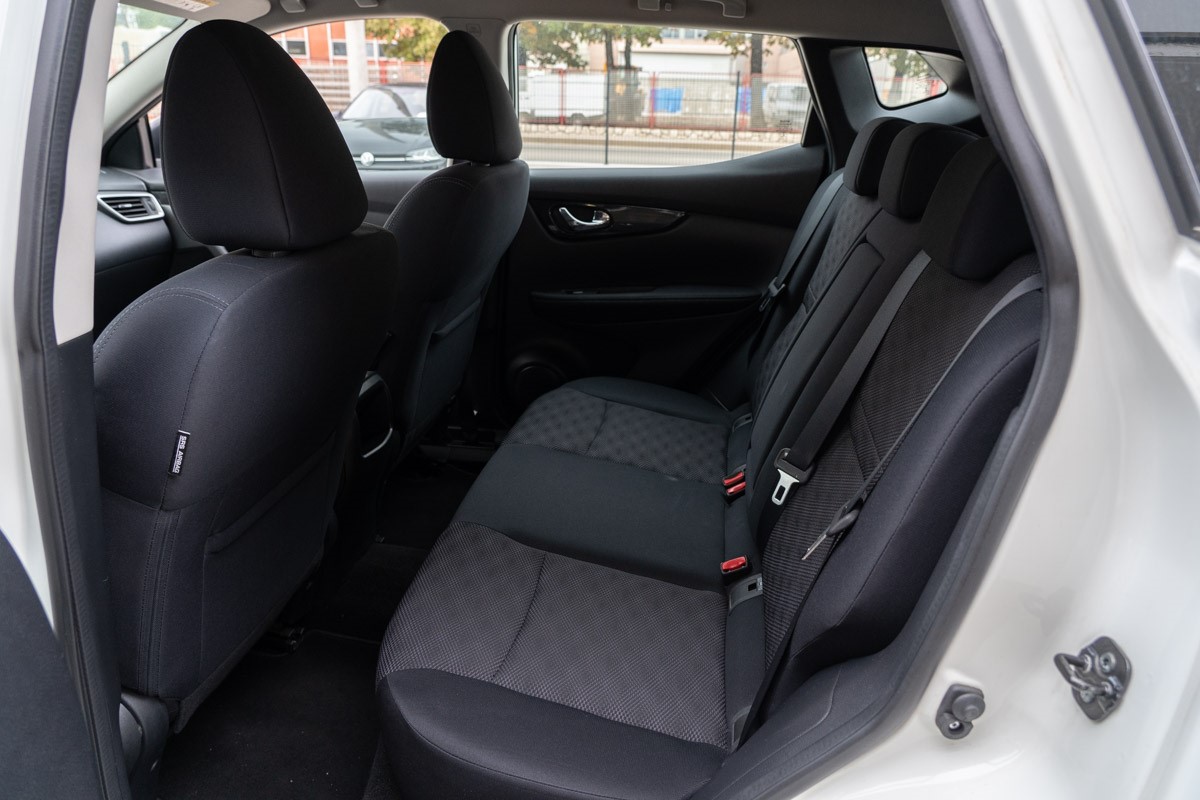 Nissan
 Qashqai 1,6 DCI