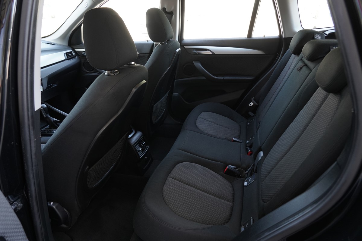 BMW
 X1  190  XDRIVE