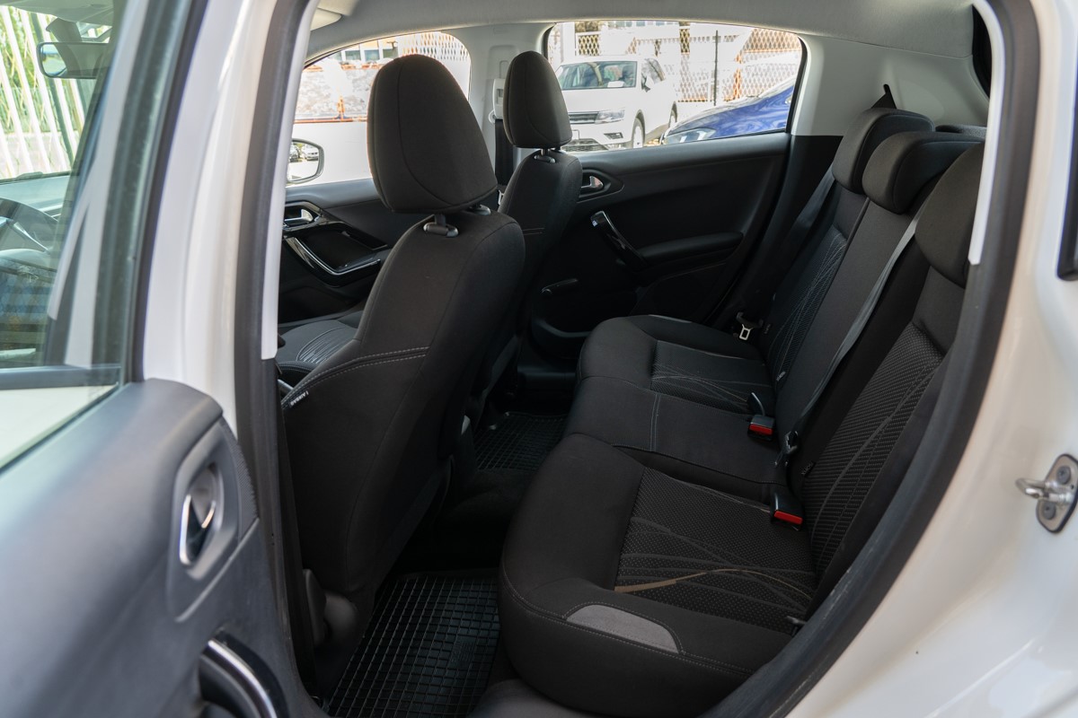 Peugeot 208 1,6 BlueHDI