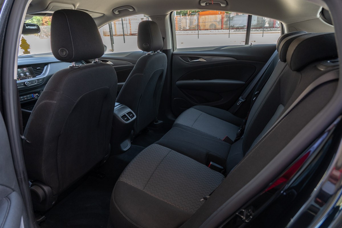 Opel Insignia 1.6 D