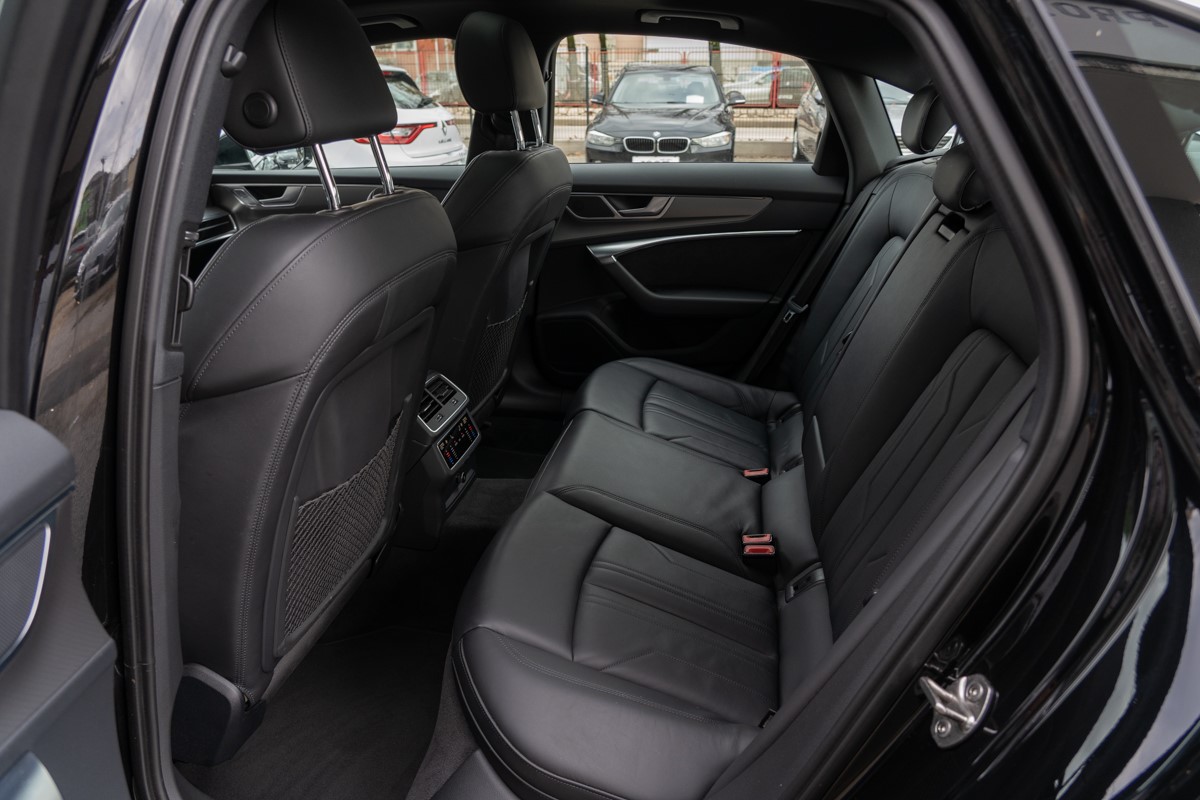 Audi A6
 3,0 TDI