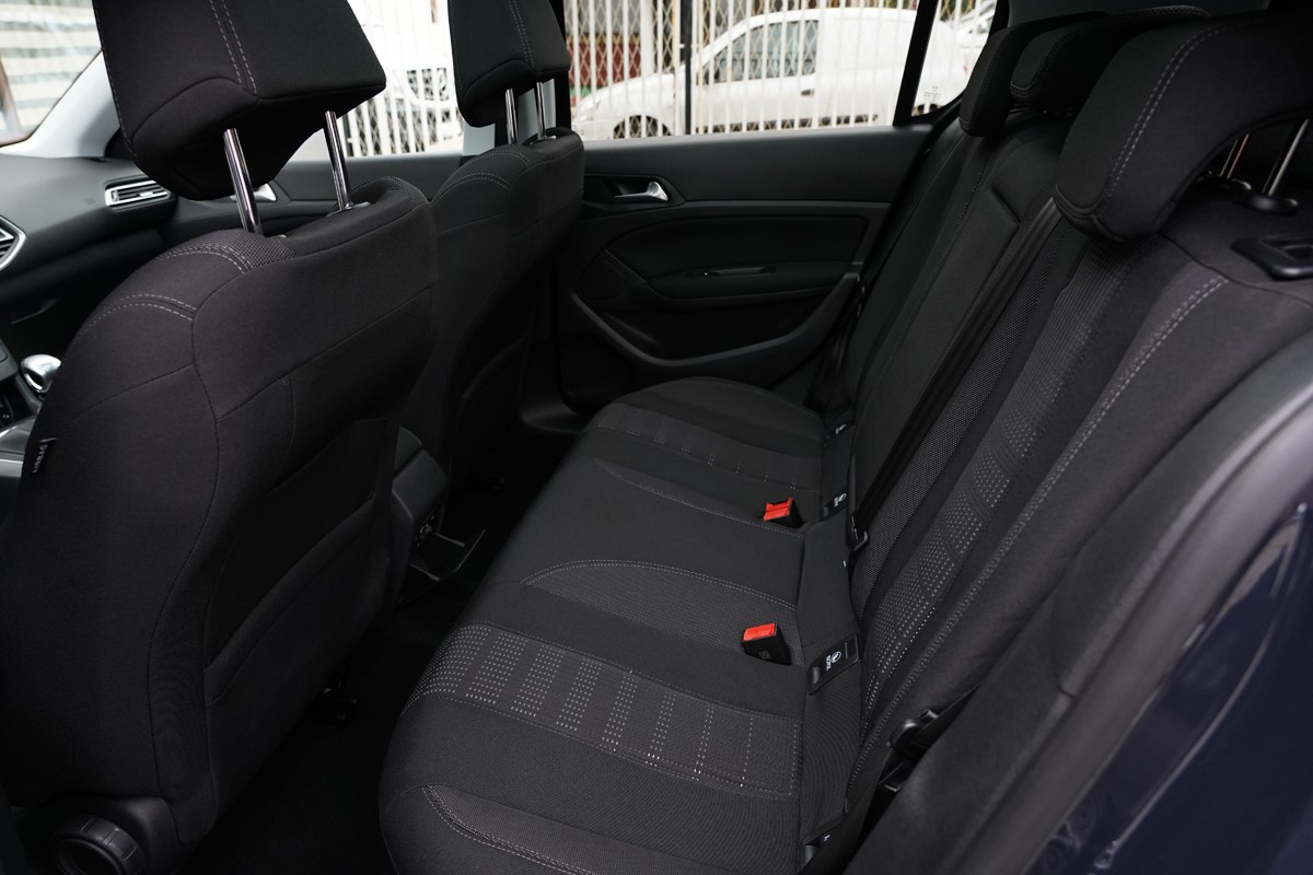 Peugeot 308 1,6 BlueHDI