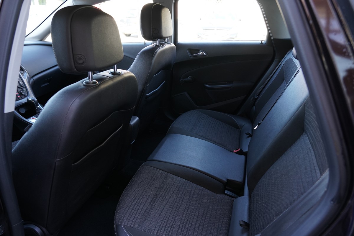 Opel Astra 2,0 CDTI