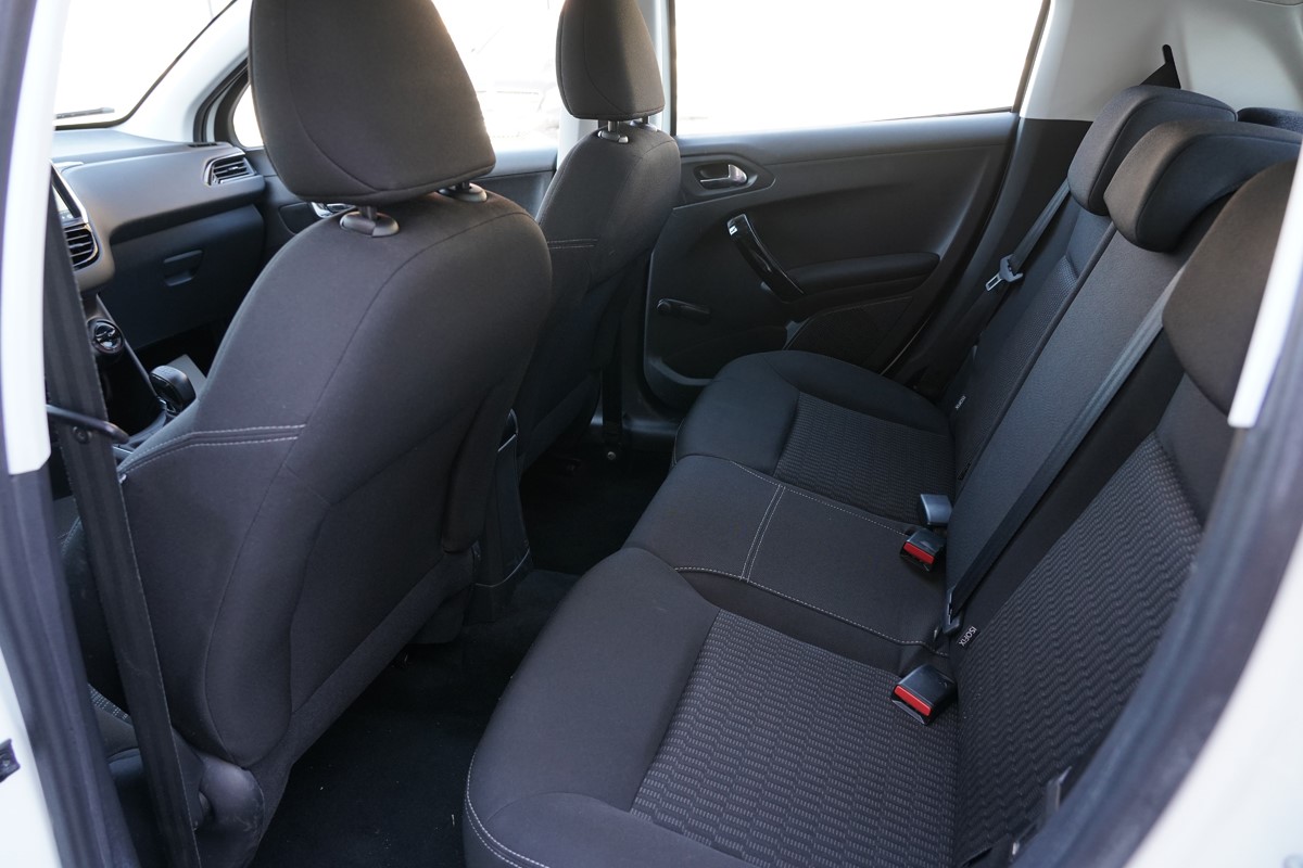 Peugeot 208 1,6 BlueHDI