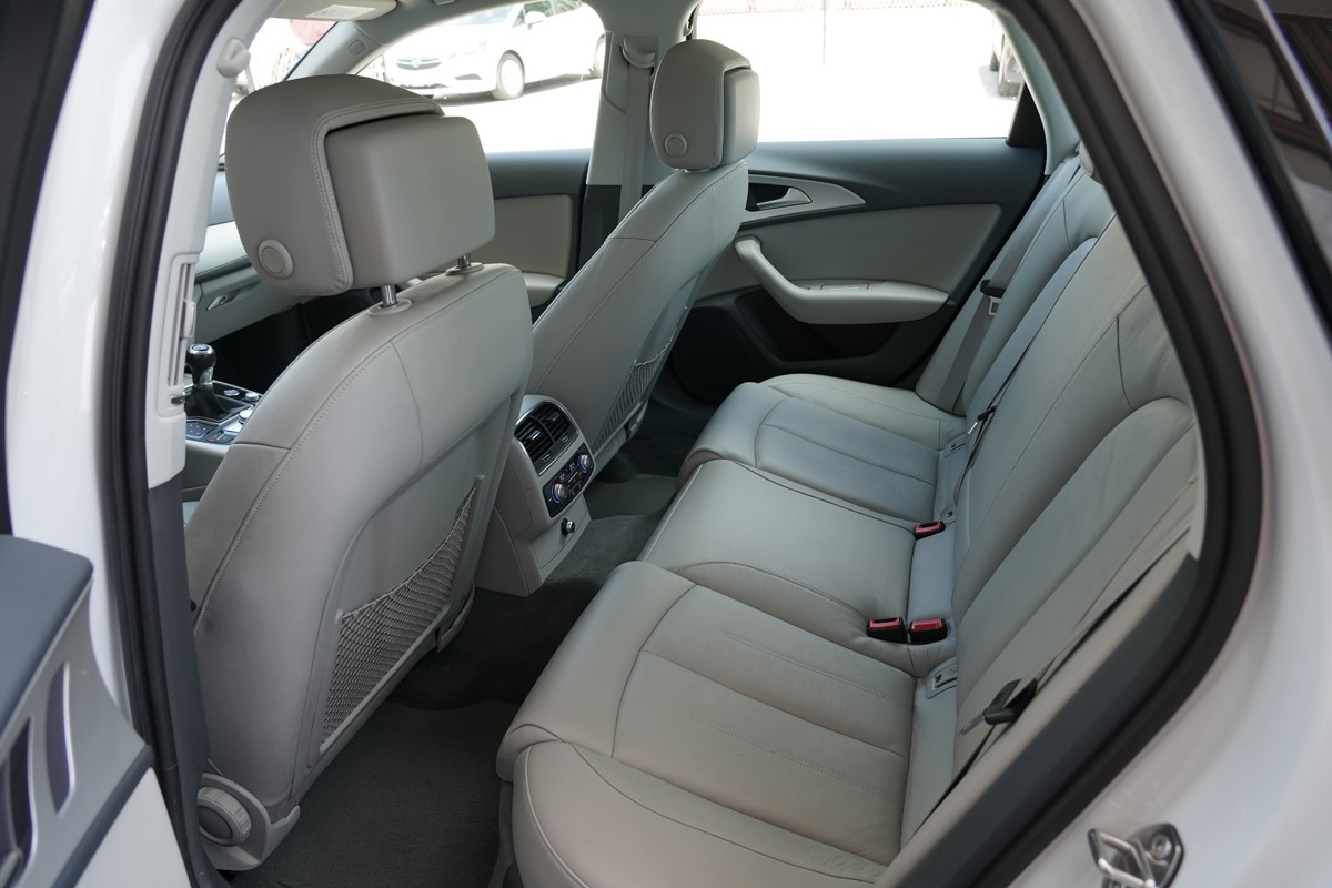 Audi A6
 2.0 TDI Ultra