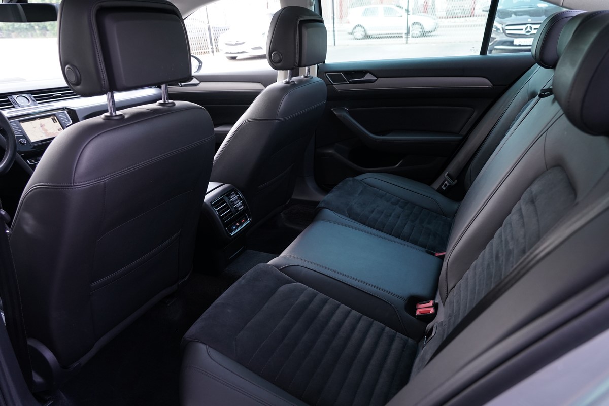 Volkswagen Passat 1.6 TDI Highline