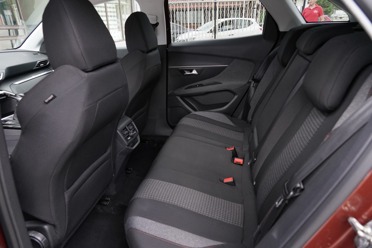 Peugeot 3008 1,6 BlueHDI