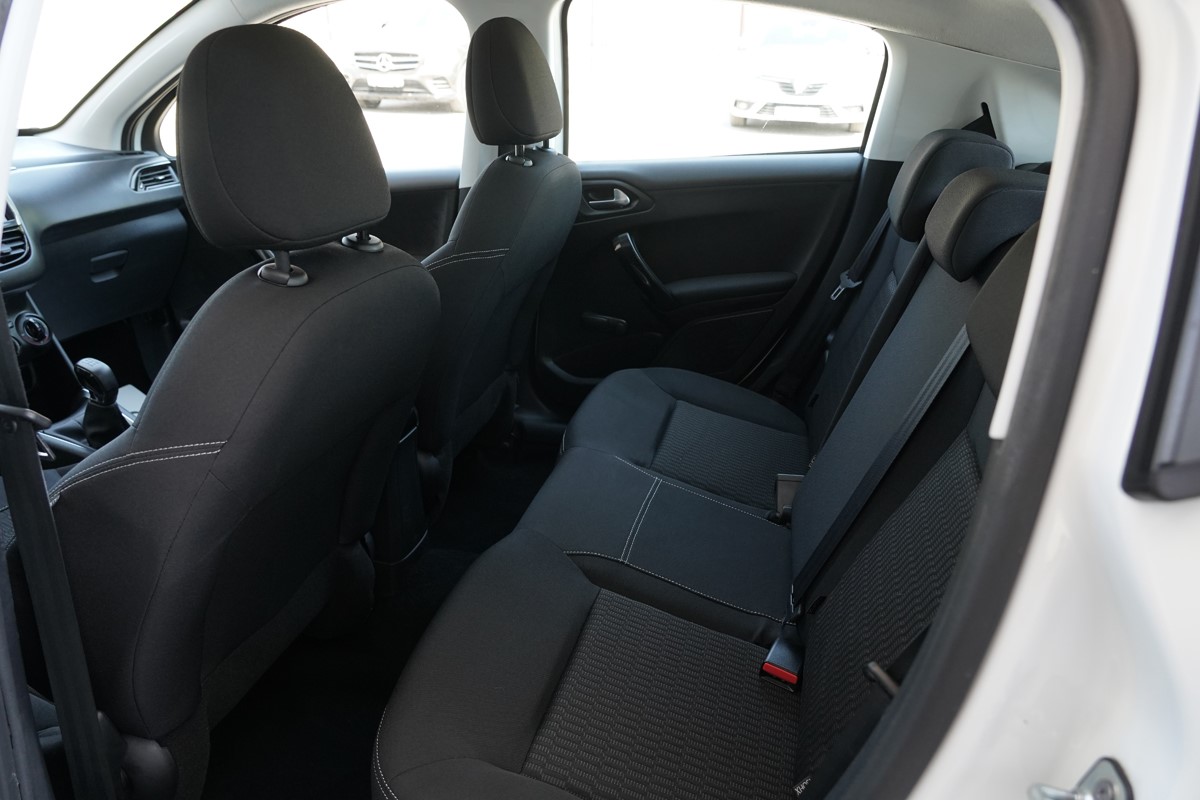 Peugeot 208 1,6 BlueHDI