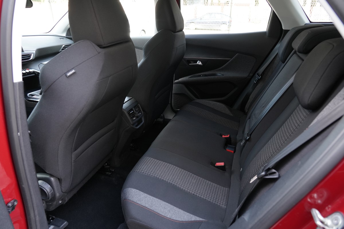 Peugeot 3008 1,6 BlueHDI