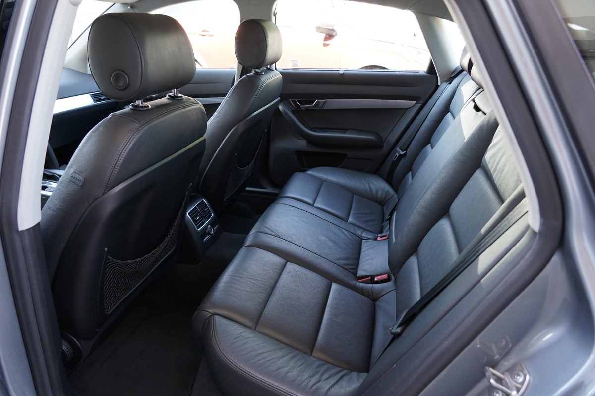 Audi A6
 2,7 TDI