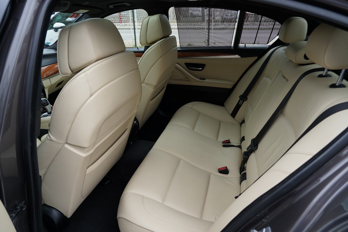 BMW
 5-Series 530D XDRIVE