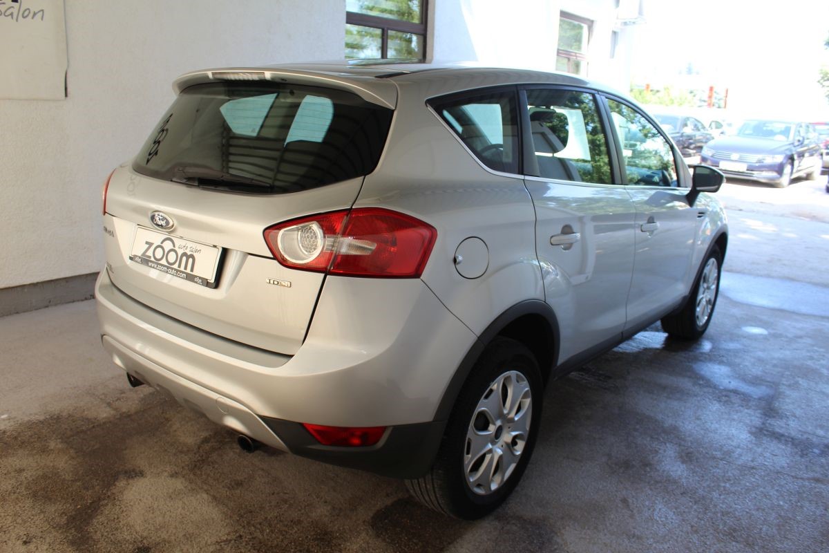 Ford
 Kuga 2,0 CDTI 